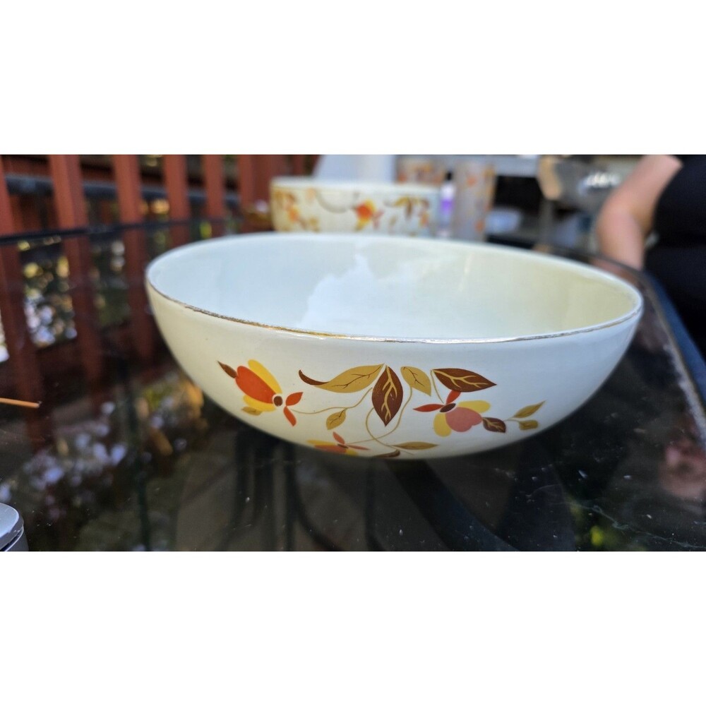 Vintage Hall's Superior Autumn Leaf Jewel Lipton Bowl 9" Serving Mixing Bowl USA